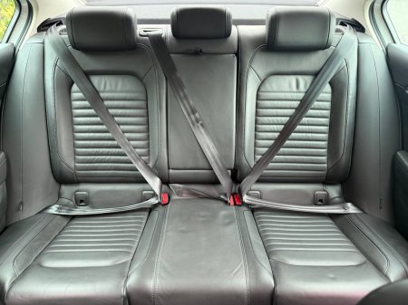 2020 Volkswagen Passat - photo 12