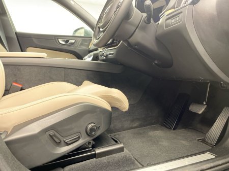 2026 Volvo XC60 - photo 24