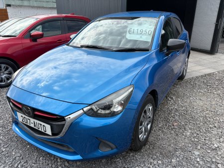 2017 Mazda Demio - photo 2