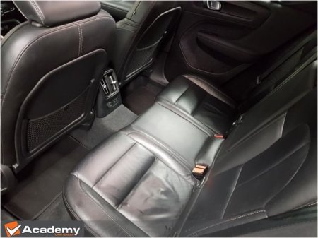 2023 Volvo XC40 - photo 11