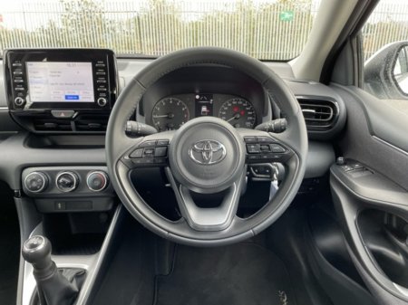 2023 Toyota Yaris - photo 7