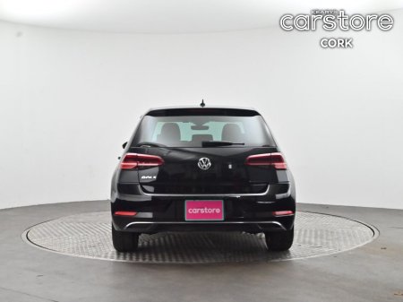 2019 Volkswagen Golf - photo 4