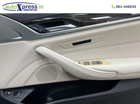 2020 BMW 5-Series - photo 35