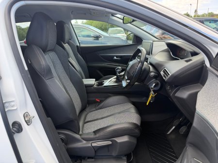 2019 Peugeot 3008 - photo 5