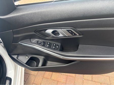 2021 BMW 3-Series - photo 7