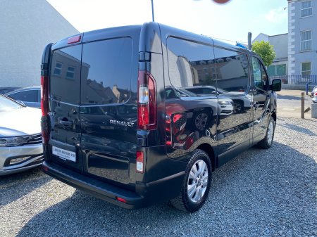 2022 Renault Trafic - photo 30