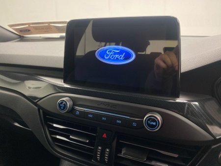 2019 Ford Focus - photo 16