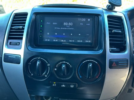 2007 Toyota Land Cruiser - photo 12