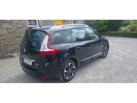 2015 Renault Grand Scenic - photo 4