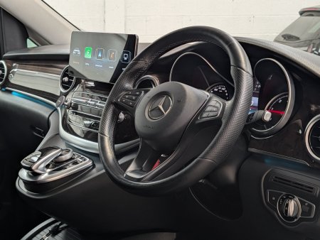 2017 Mercedes-Benz V-Class - photo 18