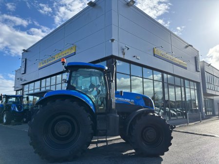 2016 New Holland T7.210 - photo 2