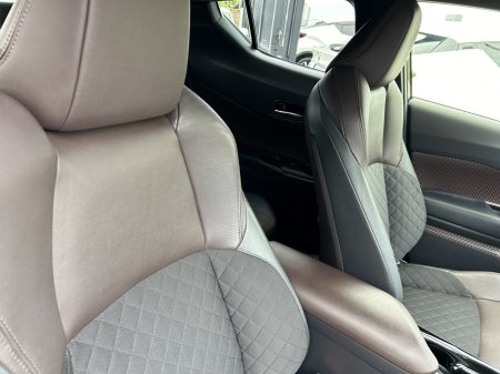 2017 Toyota C-HR - photo 9
