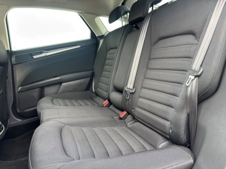 2019 Ford Mondeo - photo 13