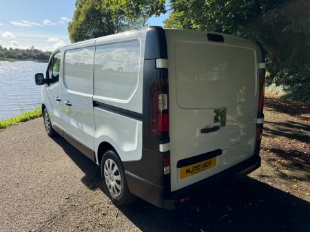2020 Renault Trafic - photo 3