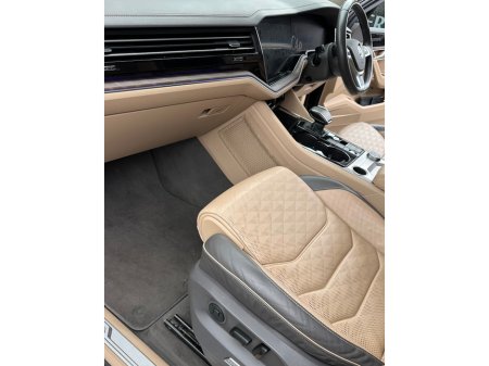 2019 Volkswagen Touareg - photo 9