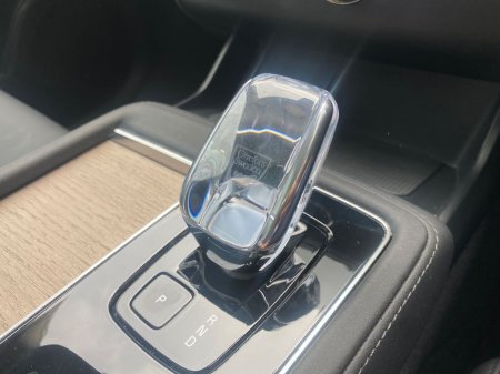 2025 Volvo XC90 - photo 23
