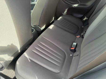 2021 Toyota Yaris - photo 13