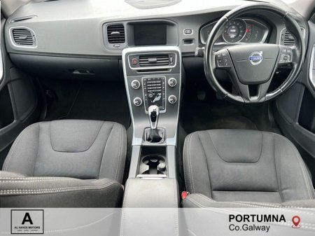 2015 Volvo S60 - photo 2
