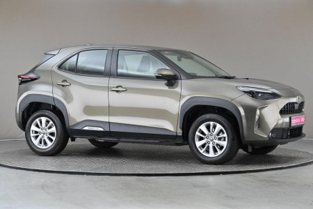 2025 Toyota Yaris Cross - photo 12