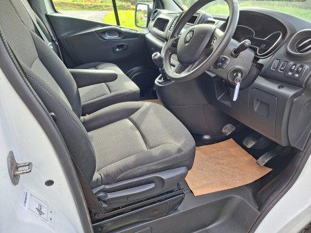 2021 Renault Trafic - photo 11