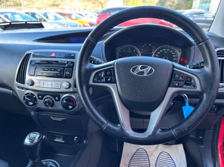 2013 Hyundai i20 - photo 15