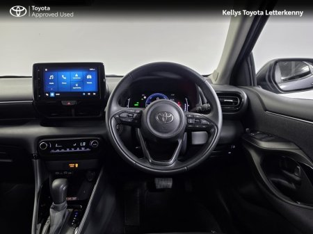2024 Toyota Yaris - photo 8
