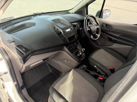 2019 Ford Transit - photo 12