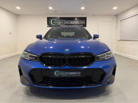 2025 BMW 3-Series - photo 2