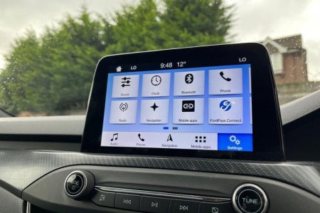 2020 Ford Focus - photo 34