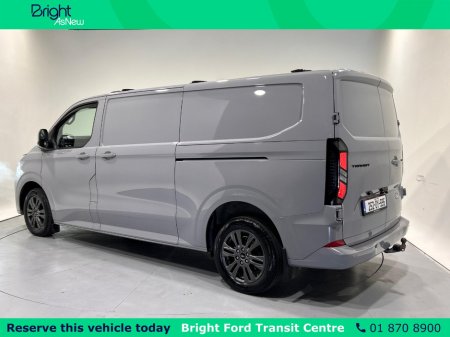2025 Ford Transit Custom - photo 10
