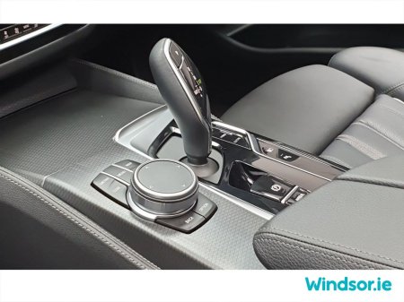 2022 BMW 5-Series - photo 28