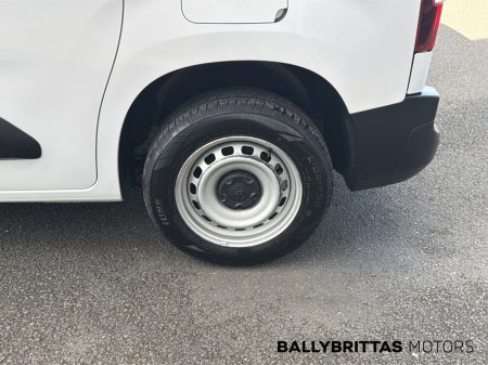 2024 Toyota Proace - photo 8