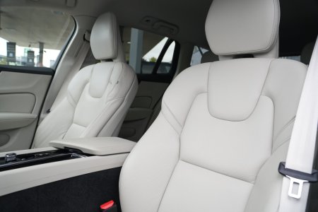2020 Volvo V60 - photo 19