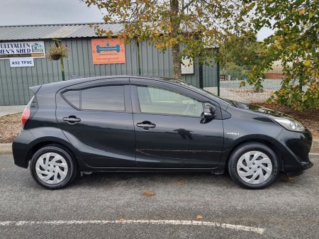 2018 Toyota Aqua - photo 3