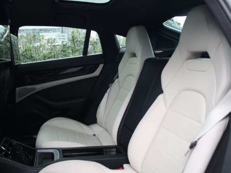 2024 Porsche Panamera - photo 22