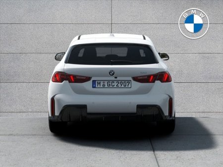 2026 BMW 1-Series - photo 3