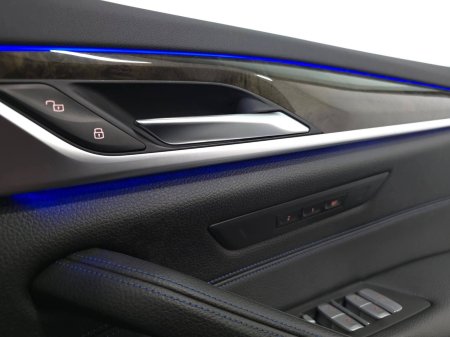 2017 BMW 5-Series - photo 18
