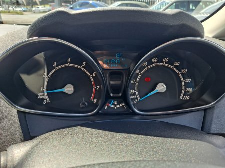 2017 Ford Fiesta - photo 32
