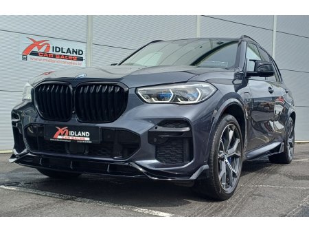 2022 BMW X5 - photo 2