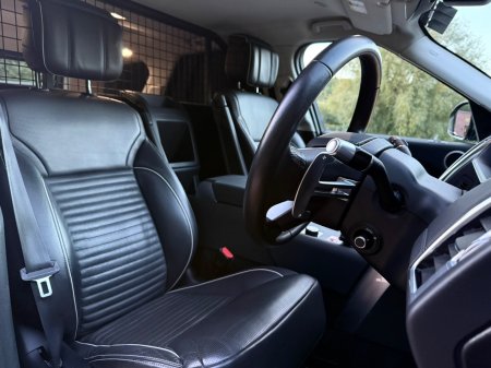 2021 Land Rover Discovery - photo 14