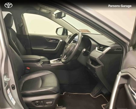 2021 Toyota RAV4 - photo 8