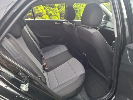 2017 Hyundai i20 - photo 9