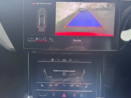 2022 Audi e-tron - photo 10
