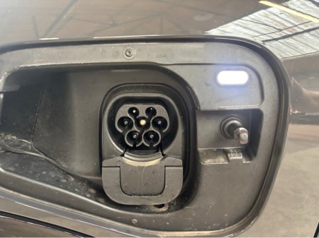 2025 Volkswagen Tiguan - photo 5