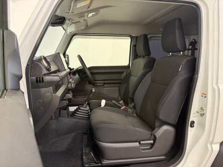 2023 Suzuki Jimny - photo 5