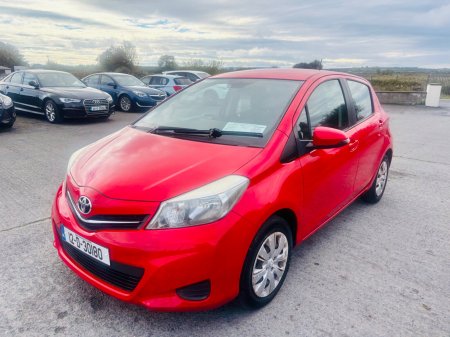 2012 Toyota Yaris - photo 3
