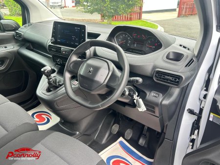 2023 Peugeot Partner - photo 14