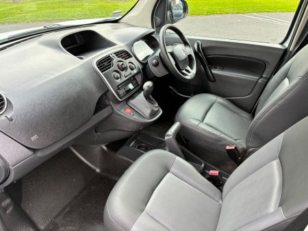 2021 Renault Kangoo - photo 14