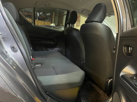2015 Toyota Aqua - photo 10