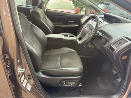 2015 Toyota Prius - photo 10